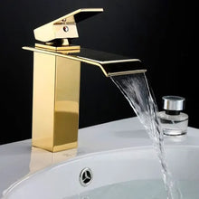 Carregar imagem no visualizador da galeria, Torneira Monocomando Cascata Lavabo Banheiro Bica Baixa Gold Dourada